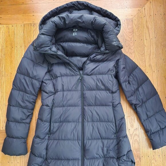 Uniqlo women's ultra light down jacket XS black - Picture 3 of 10